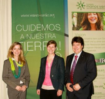 Verena Boehme, Prof. Rita Hilliges und Prof. Aldo R. Boccaccini