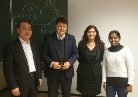 Dr. Xiang Zhang (Lucideon Ltd., Projektkoordinator), Prof. A. R Boccaccini, Dr. Ipsita Roy (Universität Manchester, wissenschaftliche Koordinatorin) und Abi Sengottuvelan.