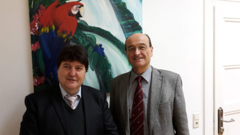 Prof. W. Kautek, Leiter des Instituts für Physikalische Chemie, Fakultät für Chemie, Universität Wien, mit Prof. Boccaccini