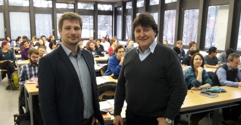 Prof. Stephan Wolf visits the Institute of Biomaterials