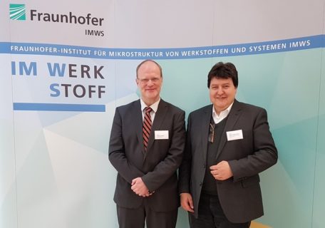 Prof. Dr. Thomas Höche, zusammen mit Prof. Aldo.R.Boccaccini bei der Einweihung des neuen X-Ray Mikroskops am Fraunhofer-Institut für Mikrostruktur von Werkstoffen und Systemen IMWS in Halle