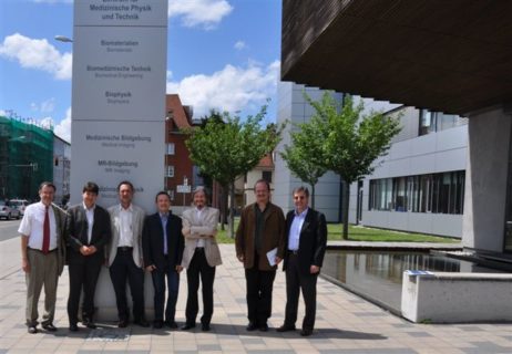 Besuch einer Delegation der Nationalen Universität von San Martin (UNSAM)