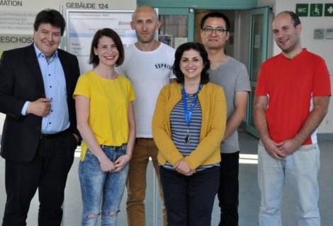 Towards entry "Researchers from Centre for Functional and Surface Functionalized Glass (FunGlass), Trencin, Slovakia, start training period in the Institute of Biomaterials"