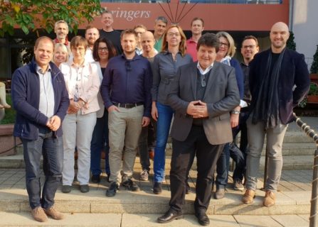 Gruppenfoto aller Teilnehmer beim Strategie Treffen des Departments Werkstoffwissenschaften im Oktober 2018.