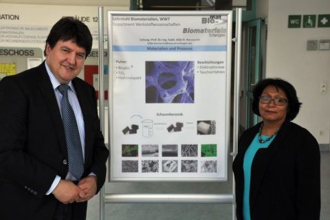 Towards entry "Dr. Sanjukta Deb (King’s College London) visits the Institute of Biomaterials"