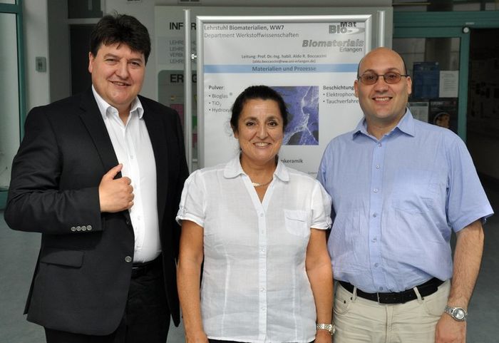 Prof. Silvia Simison und Dr. Flavio Soldera mit Prof. Aldo R. Boccaccini
