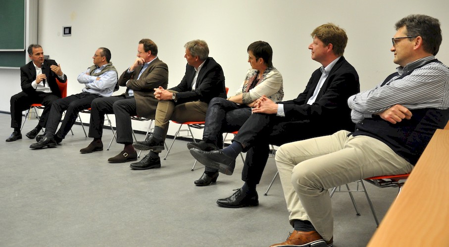 Diskussionsrunde beim DGM Regionalforum Erlangen.
