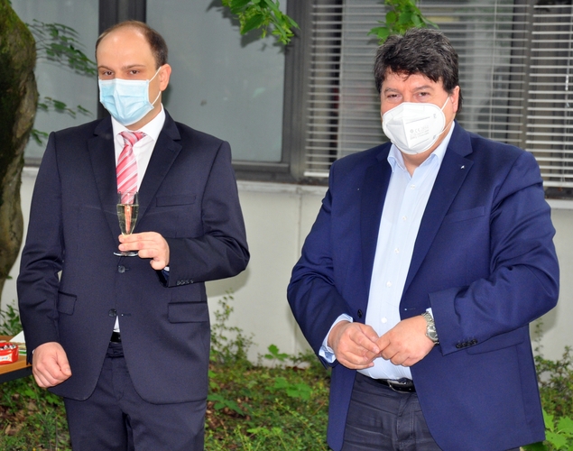 Michael Höhlinger und Prof. Boccaccini nach der Prüfung