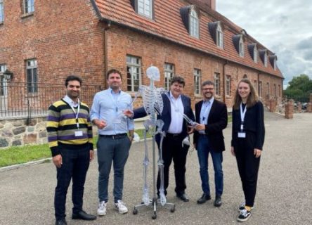 Prof. Boccaccini and the PIs outside of the building