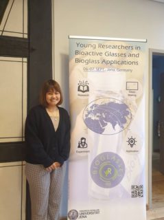 Towards entry "Usanee Pantulap at the “Young Researchers in Bioglasses and Bioglass Applications” Meeting organized at FSU Jena"