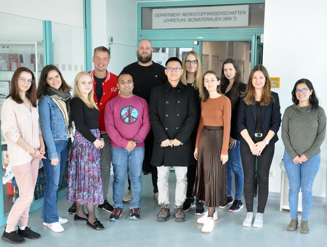 Prof. Boccaccini, Marcela, Zoya, and the BBCE participants standing in a group