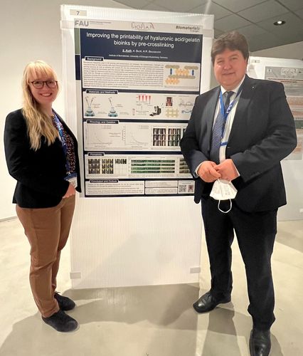 Sonja Kuth and Prof. Boccaccini at BioMah, Rome