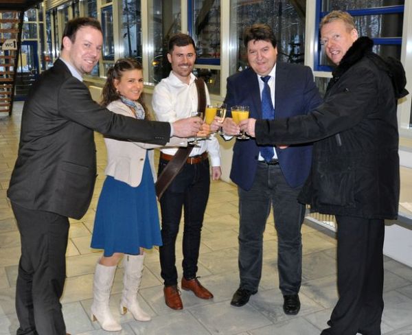 Dr.-Ing. Jonas Hazur ans his examination board comprising Prof. Boccaccini, Prof. Lang, Dr.-Ing. Budday and Prof. Schubert
