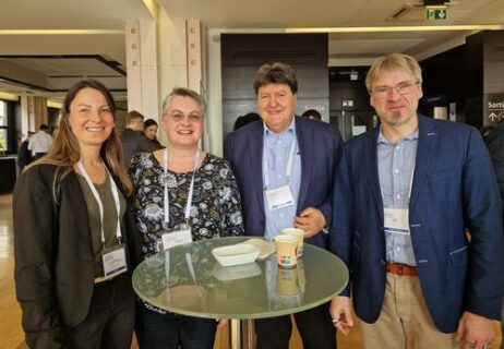 Prof. Boccaccini standing next to other invited speakers.