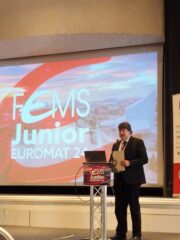 Prof. Boccaccini presenting on the stage