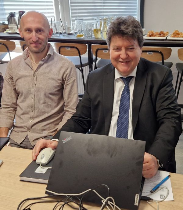 Prof. Boccaccini with Dr. Michálek