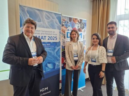 Prof. Boccaccini with the members from our group smiling