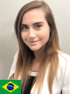 Dr. Julia Ce de Andrade