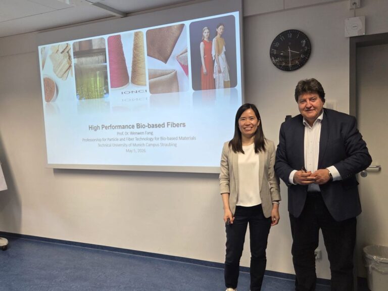 Prof. Wenwen Fang (TU Munich) visits the Institute of Biomaterials